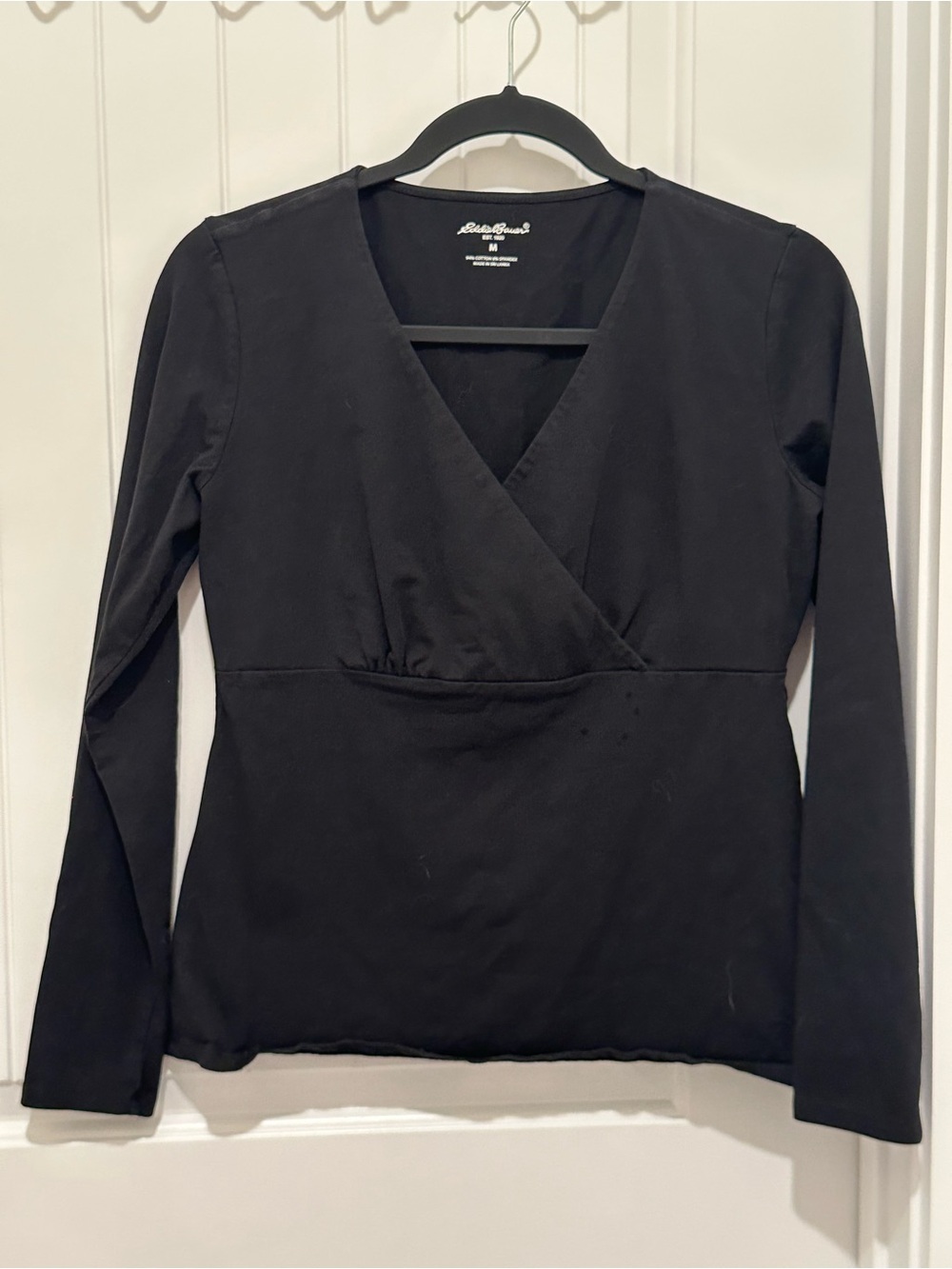 Eddie Bauer Women's Medium Black Long-Sleeve Top